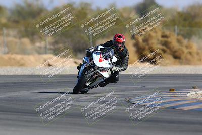 media/Jan-14-2024-SoCal Trackdays (Sun) [[2e55ec21a6]]/Turn 2 (1025am)/